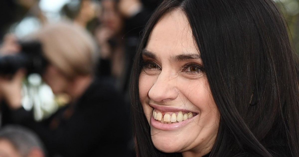Béatrice Dalle confesse avoir dégusté l'oreille d'un cadavre