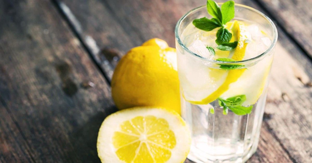 Quels sont les bienfaits de l'eau au citron pour votre santé et votre corps