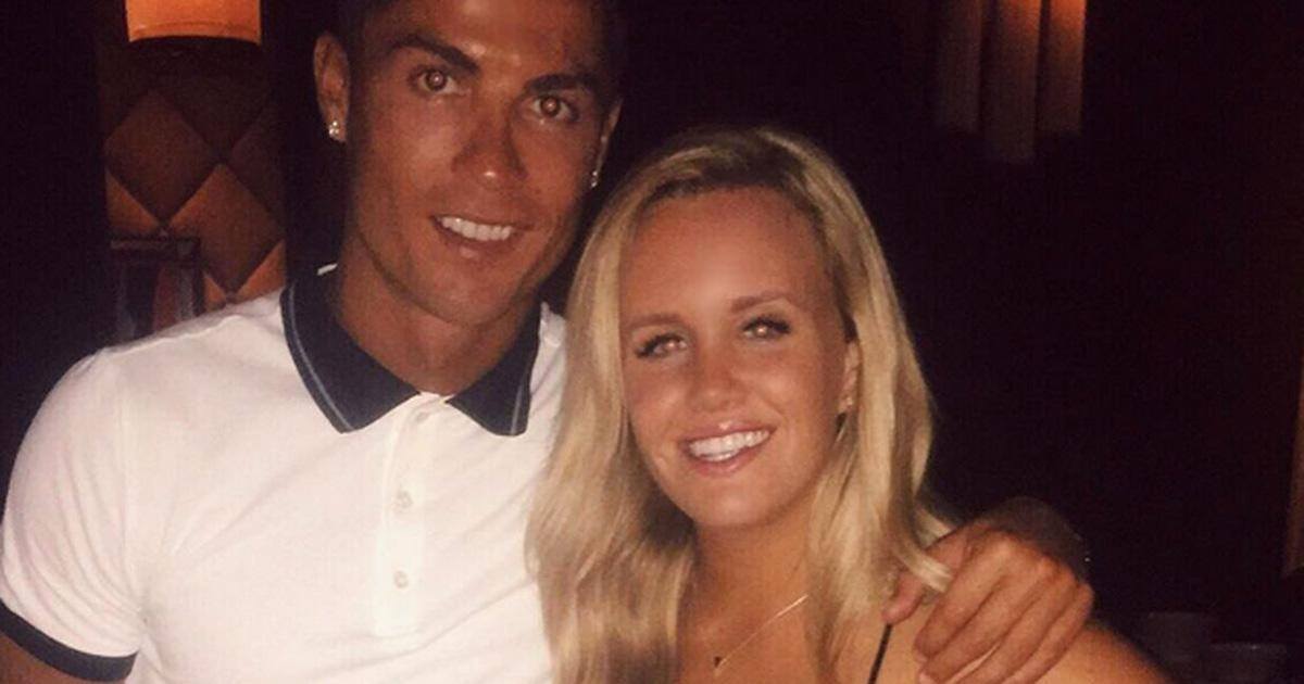Chanceuse : Cristiano Ronaldo retrouve son portable et l'invite au restaurant !