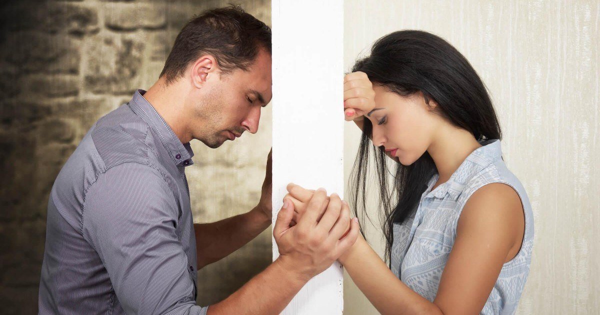 Ces combinaisons de signes de l'horoscope qui sont incompatibles en couple