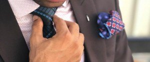 Comment faire un noeud de cravate selon le style à...