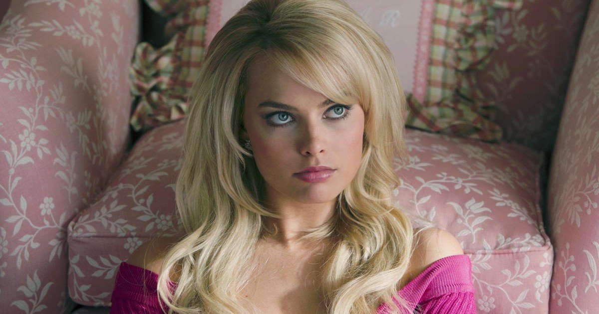 Margot Robbie : tout ce que vous devez savoir sur sa vie et sa carrière