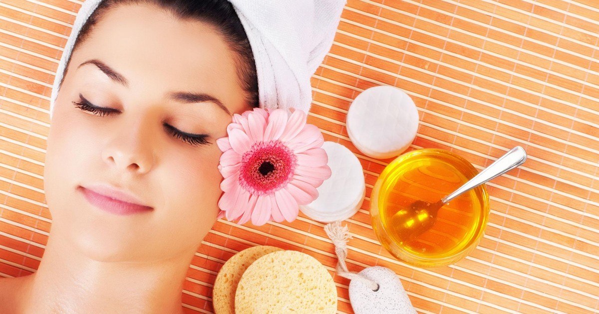 Masque au miel avec du citron et de la banane pour rajeunir
