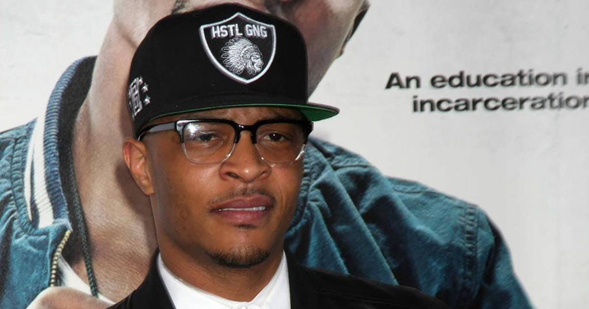 T.I a payé les cadeaux de Noël de familles défavorisées