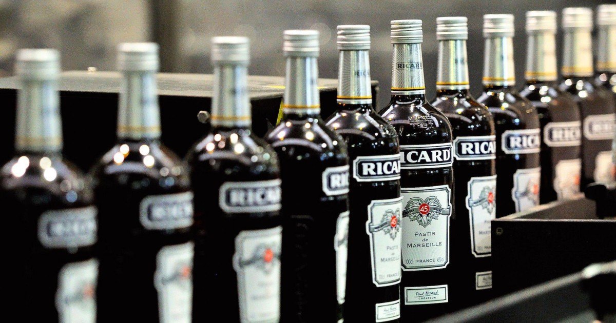 Ricard offre 70 000 litres d'alcool pour fabriquer du gel hydroalcoolique