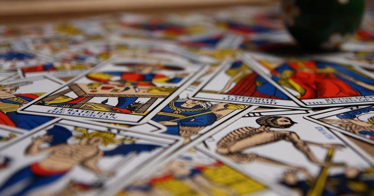 Découvrez votre tirage gratuit des cartes du Tarot de Marseille