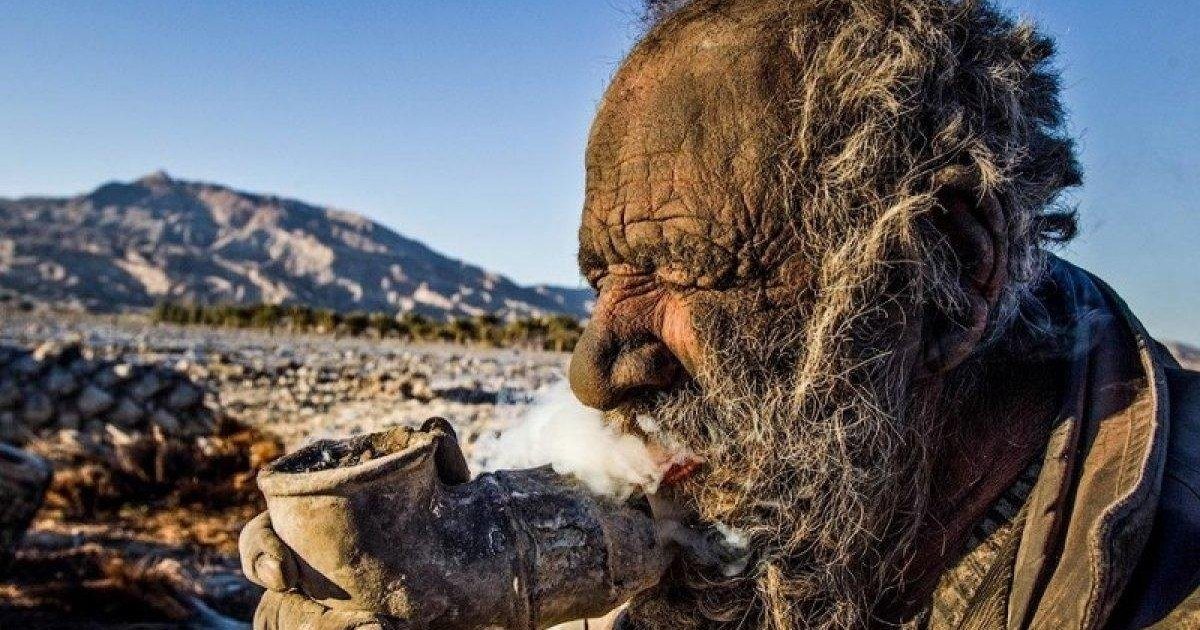Ce vieillard de 80 ans n'a pas pris de douche pendant 60 ans