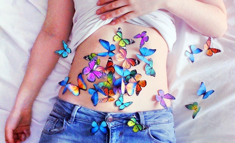 Papillon dans le ventre